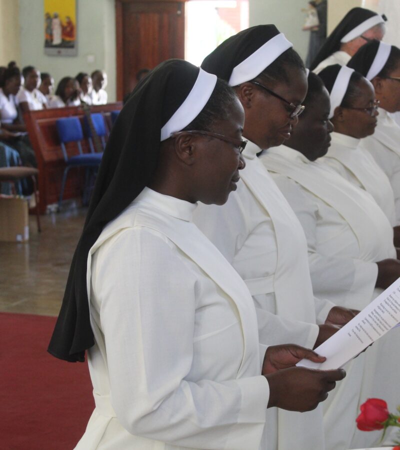 Dominican Sister Celebrate Silver and Sapphire Jubilee.