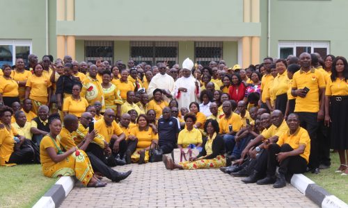 Marriage Encounter Members Celebrate Mass with Archbishop