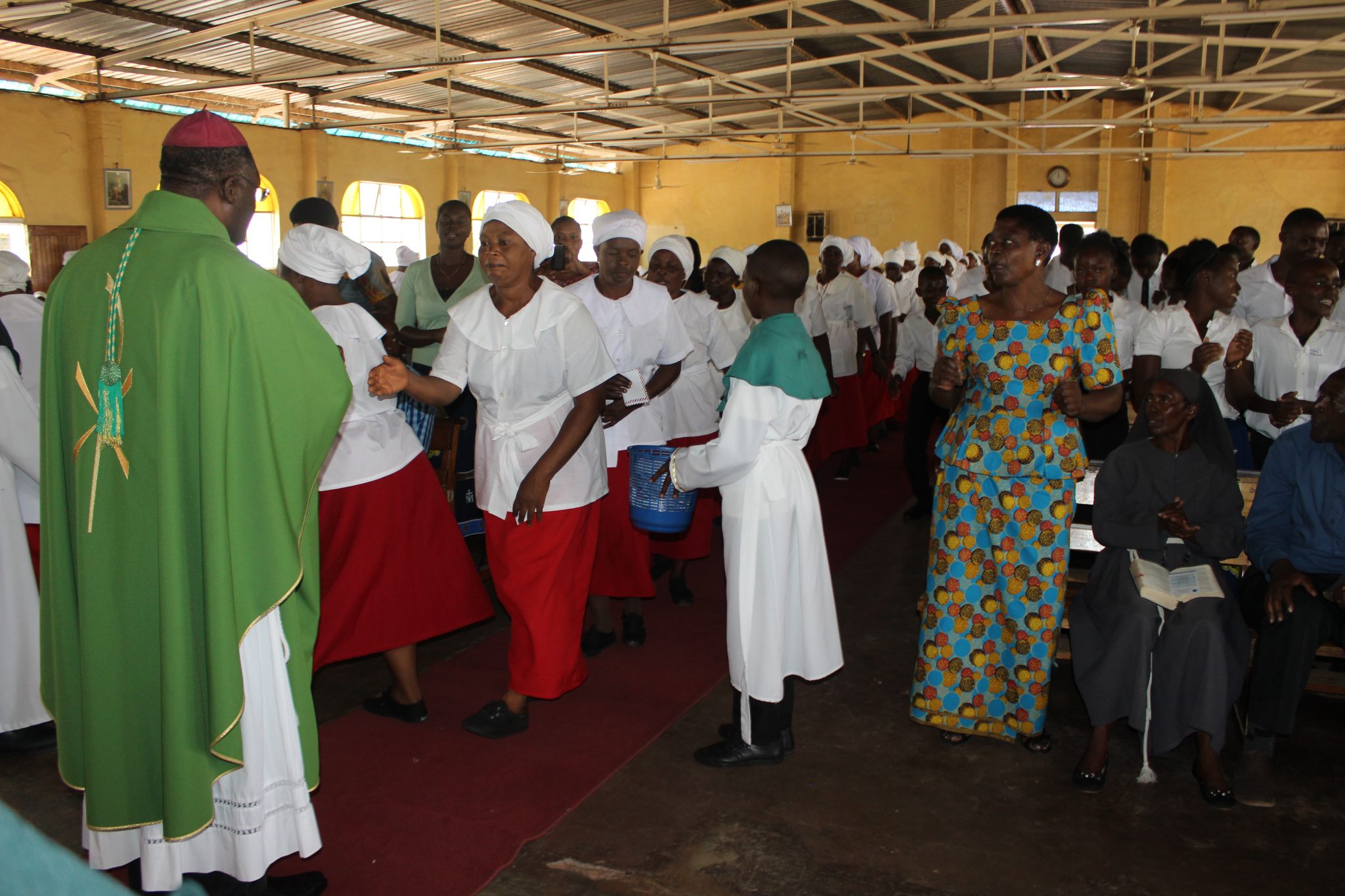 Bishop Banda’s Pastoral Visitation to St. Kizito Parish- Lubuto [in ...